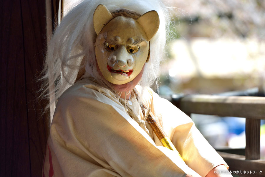 山梨岡神社　吾妻屋宮春季例大祭3