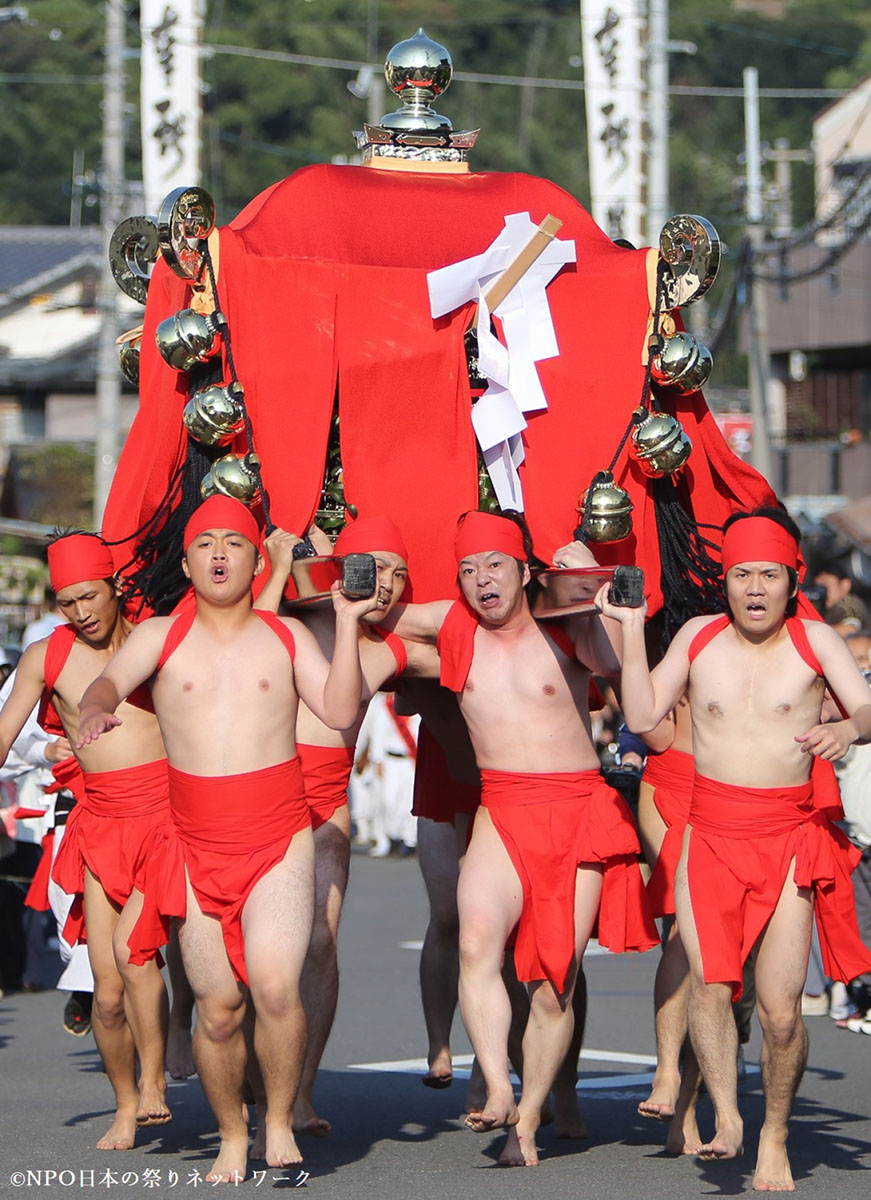 勝岡八幡神社一体走り1