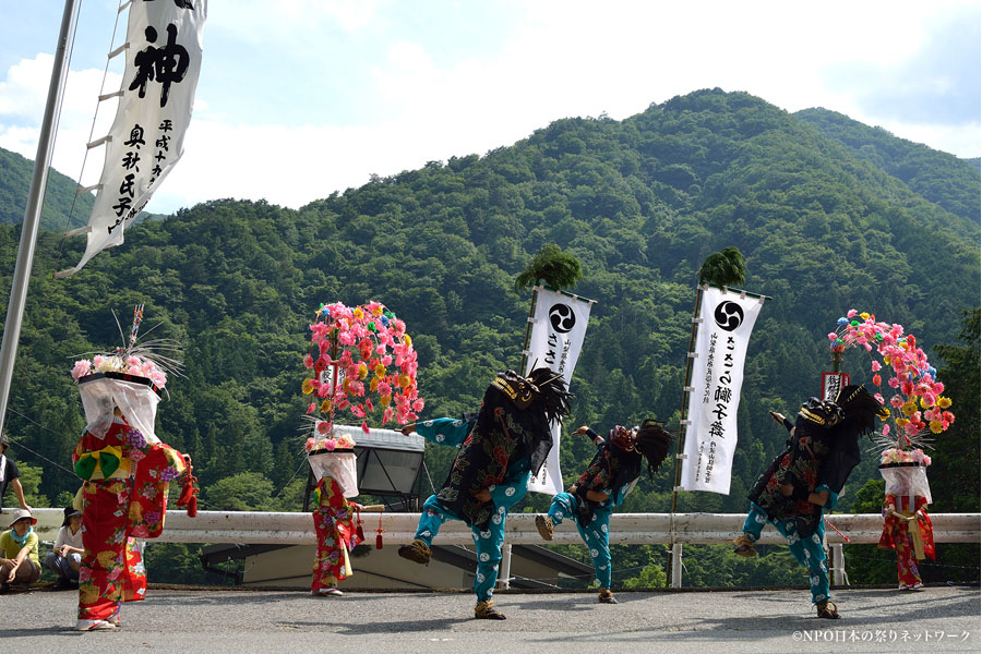 丹波山村祇園祭　ささら獅子舞1