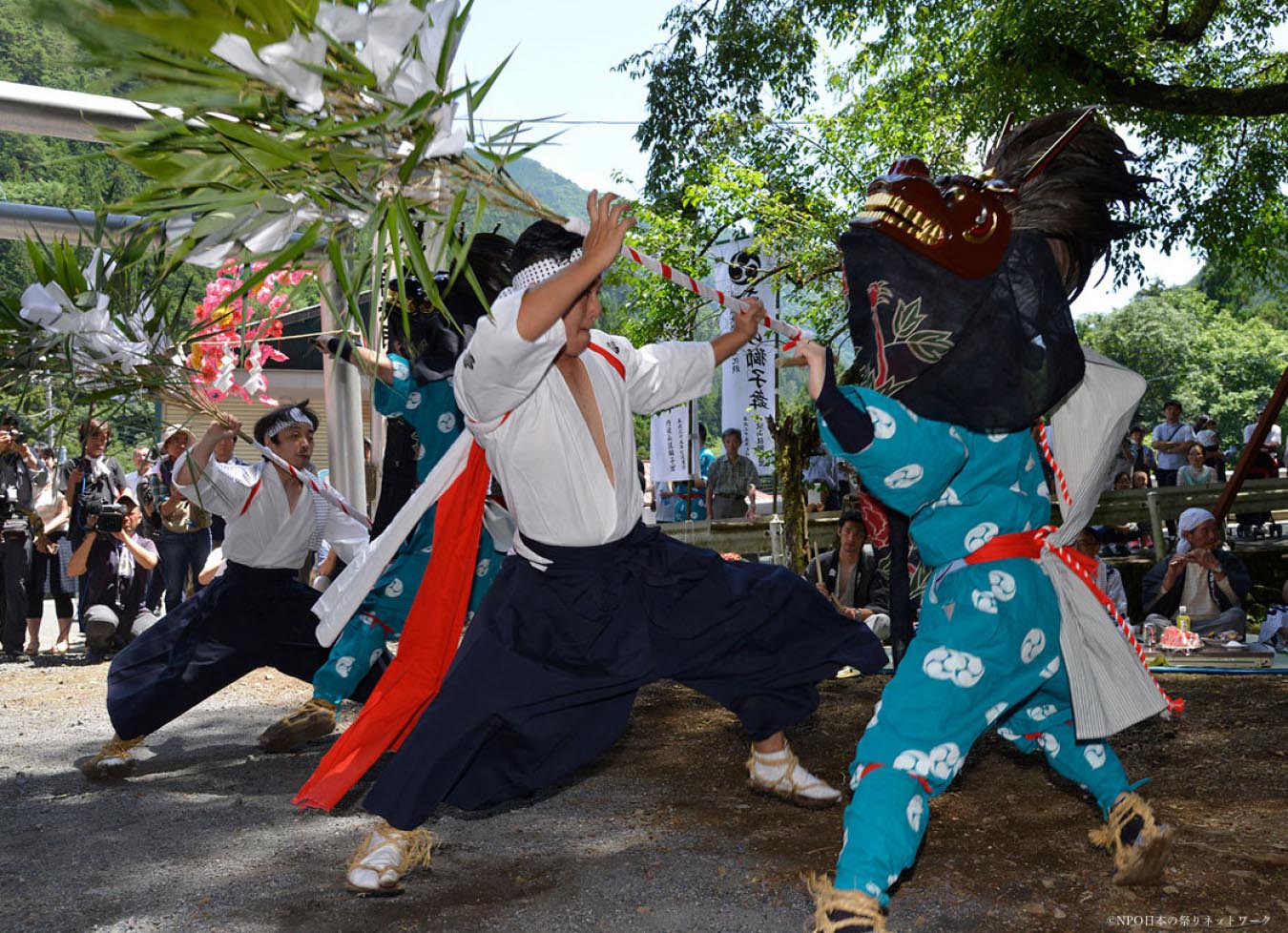 丹波山村祇園祭　ささら獅子舞2