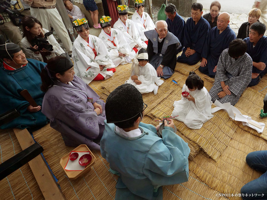 鳴無神社秋の大祭（チリヘッポ）2