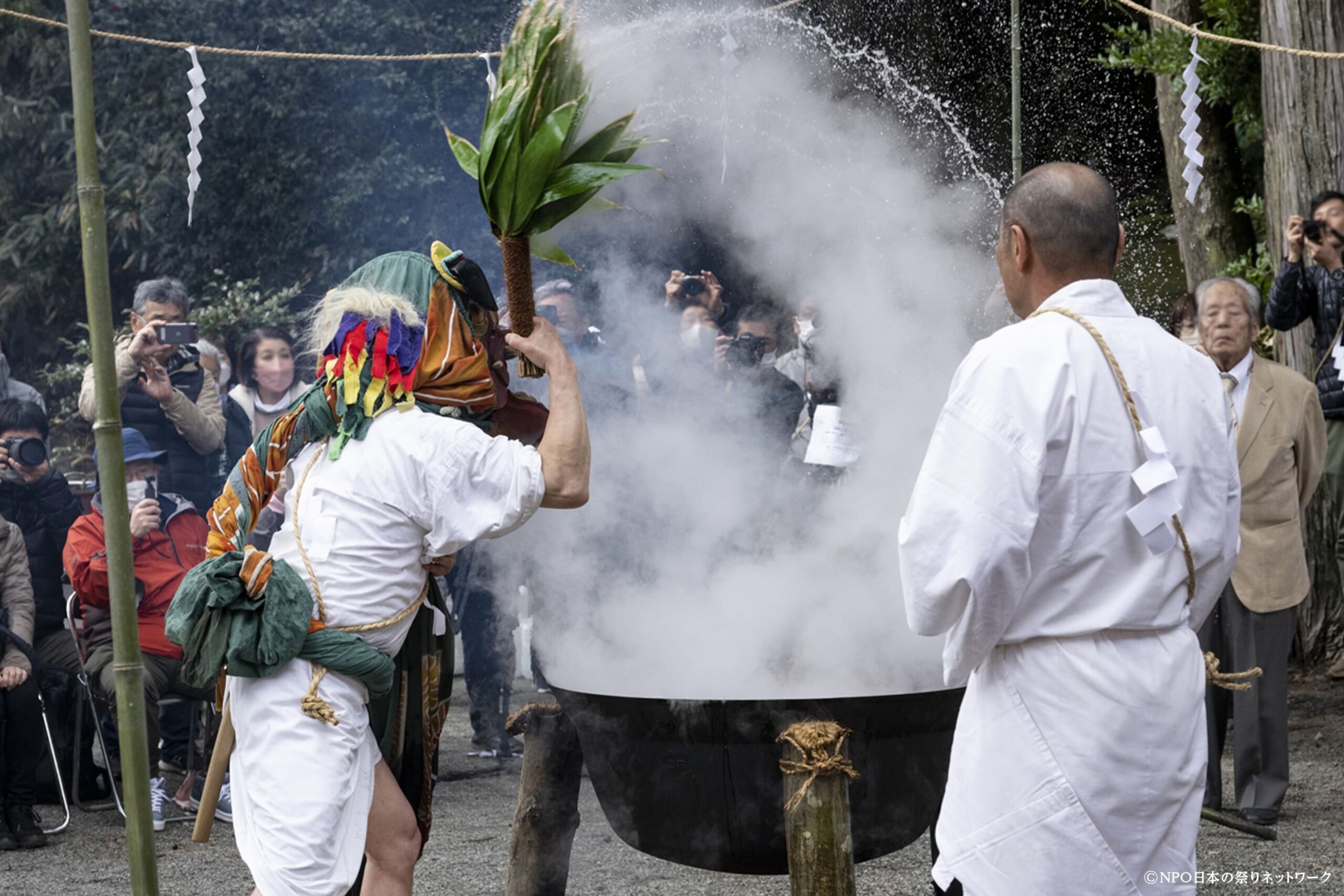 仙石原諏訪神社例大祭（湯立獅子舞）3