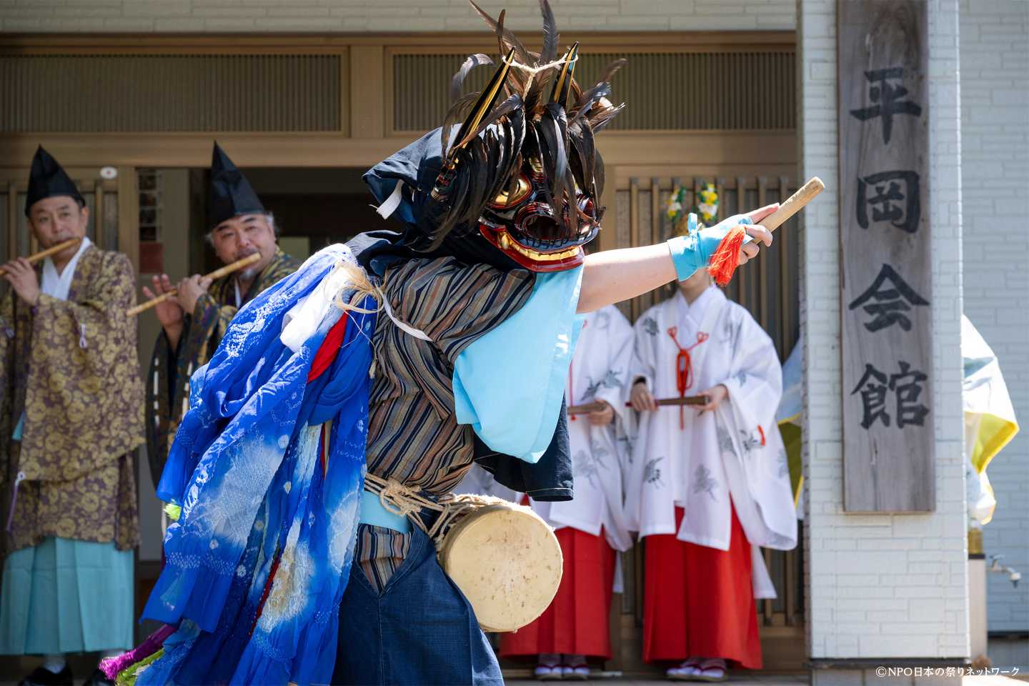 平岡 鳥見神社の獅子舞7