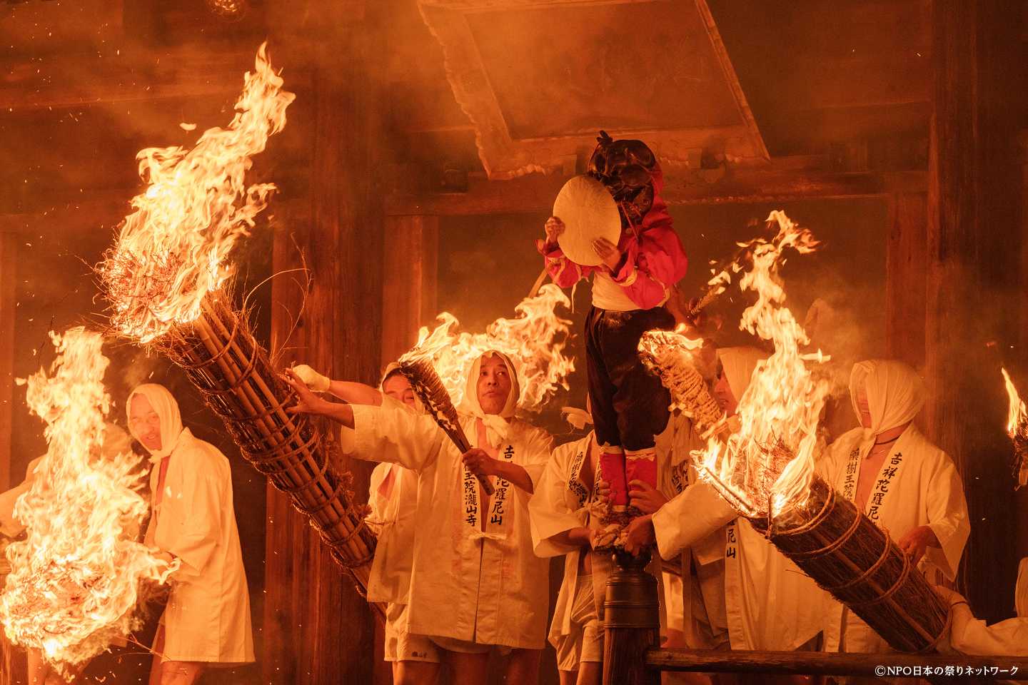 瀧山寺鬼祭り